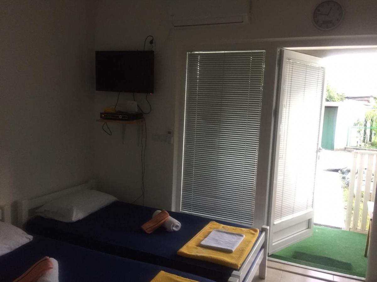 Apartment Iva Bijela Εξωτερικό φωτογραφία